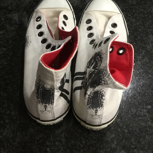 Converse - Picture 3 of 6